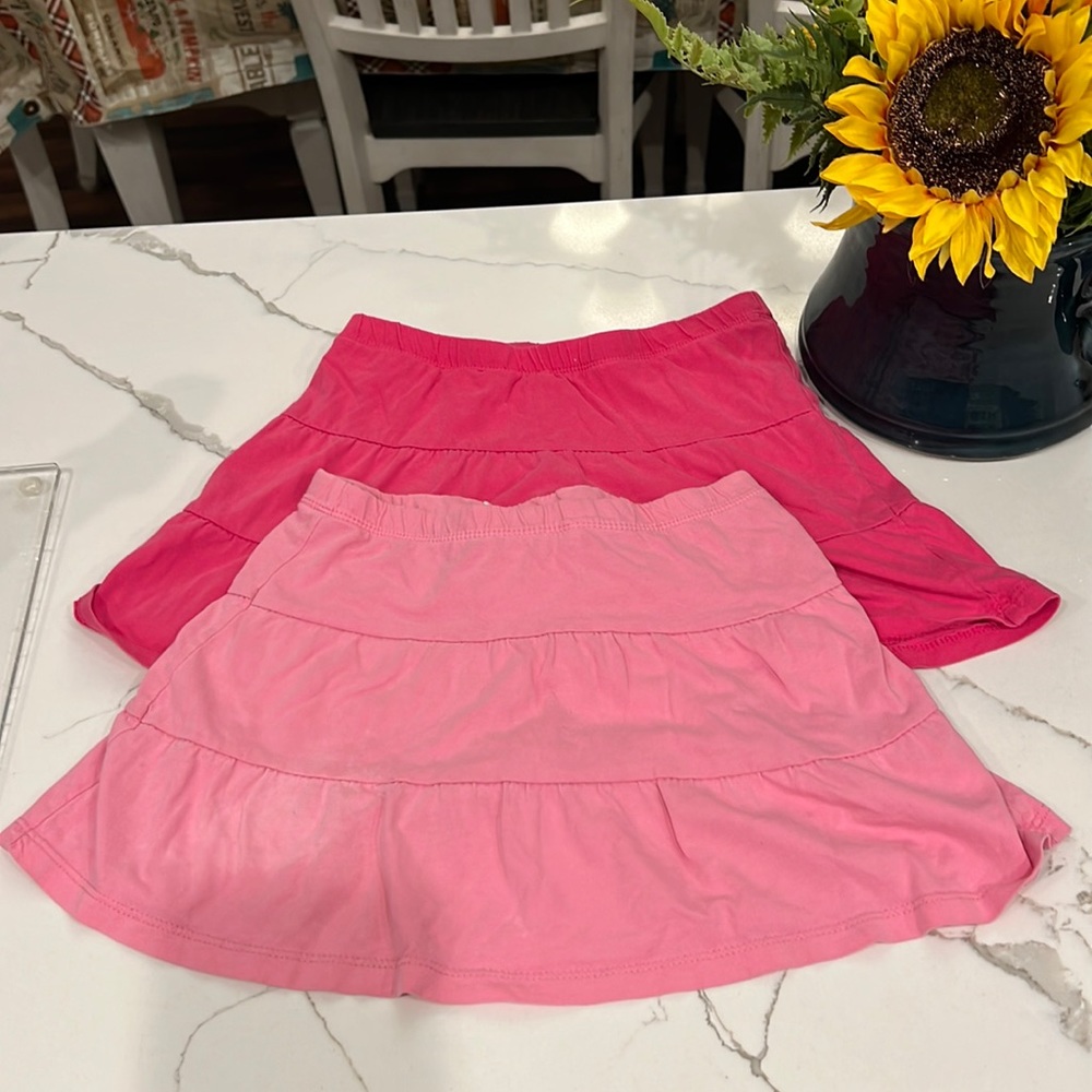 Childrens place. Girls 2 skort bundle size 7/8